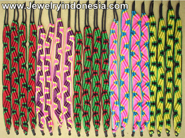 friendship bracelets designs. friendship bracelets