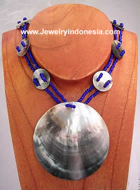 Bali Beaded Jewelery MOP Shell Necklace from Bali