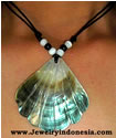 Pearl Shells Necklace