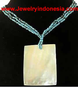 *** BEADS NECKLACE WITH RECTANGULAR MOTHER OF PEARL SHELL PENDANT ***