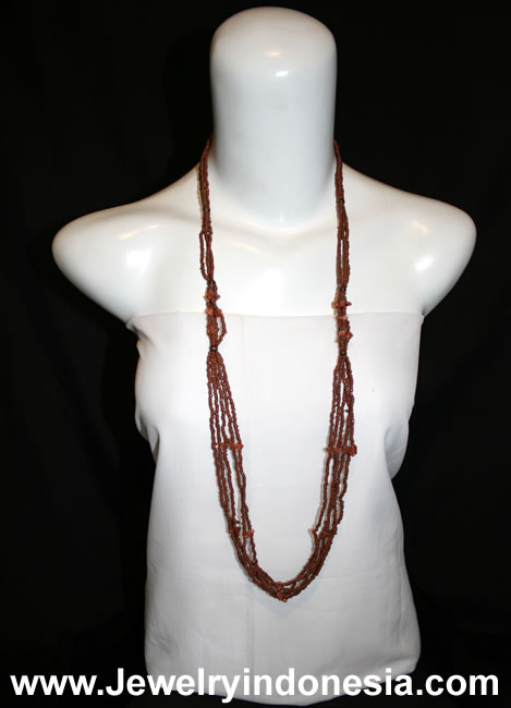 BEADED NECKLACE MANUFACTURERS