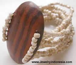 BEADS BRACELETS BALI INDONESIA