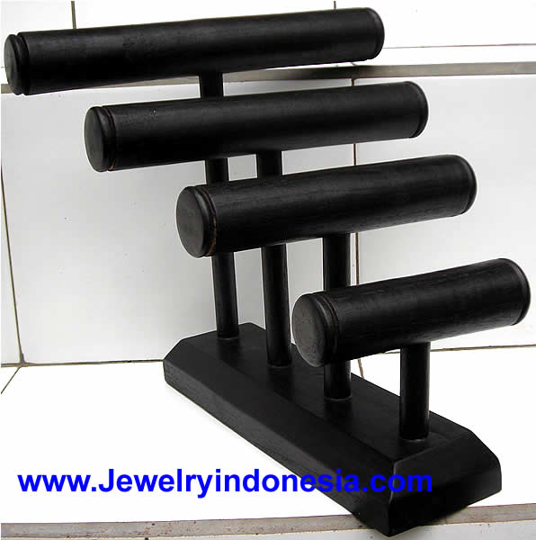 Wood Displays Supplier For Jewelry Shop