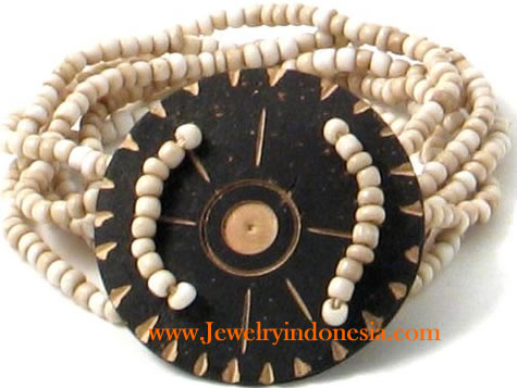 Coco Shell and Beads Bracelets Bali