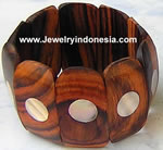 Wood and Pearl Shells Bracelets