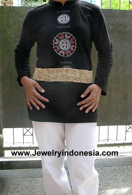 Coconut Wood Beads Belts Indonesia