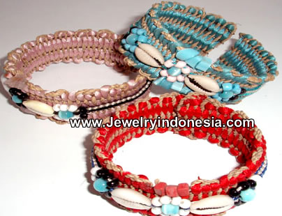 Sea Shell Jewelry Bracelets Bali Indonesia