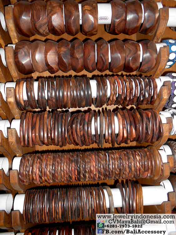 Br914-14 Wooden Bracelets Bangles Bali Indonesia