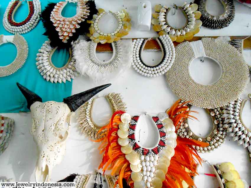 Sea Shells Ethnic Jewellery Papua Necklaces