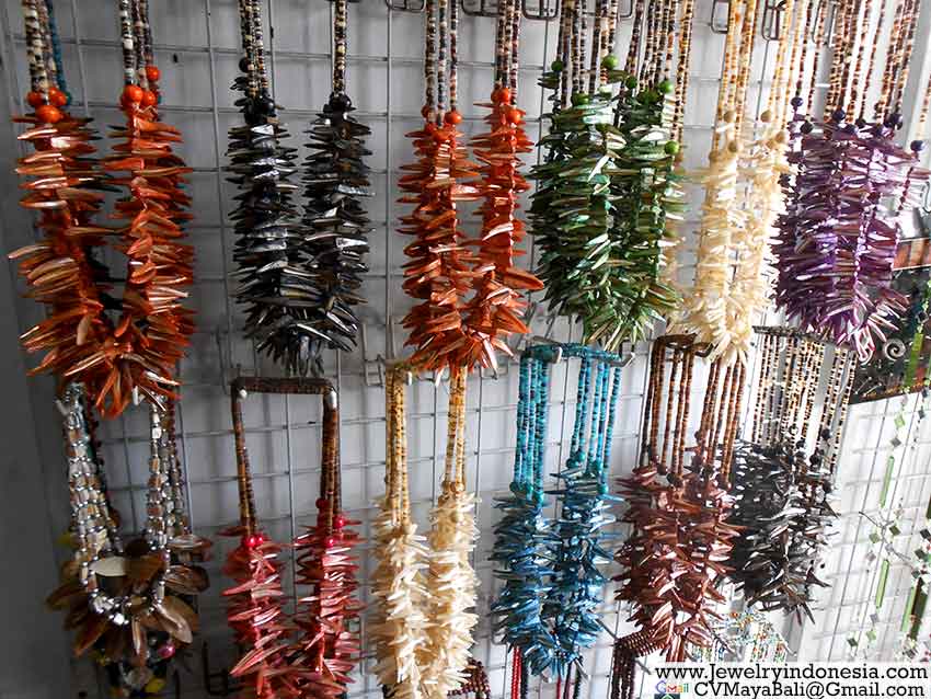 JiP25-8 Beaded Necklaces Accessories Bali Indonesia